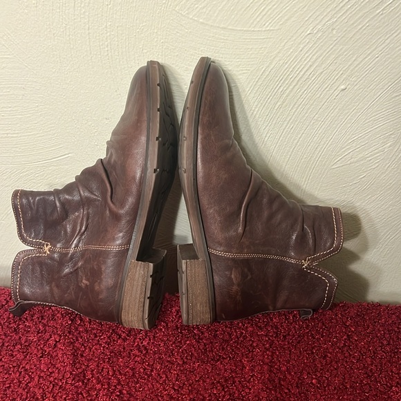 Sofft Beckie cognac boots size 9.5 Beautiful booties - Picture 9 of 17
